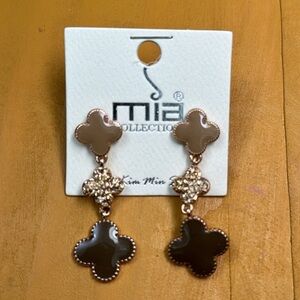 Mia Collection Clover Brown Tan Gold Pendant Dangle Earrings